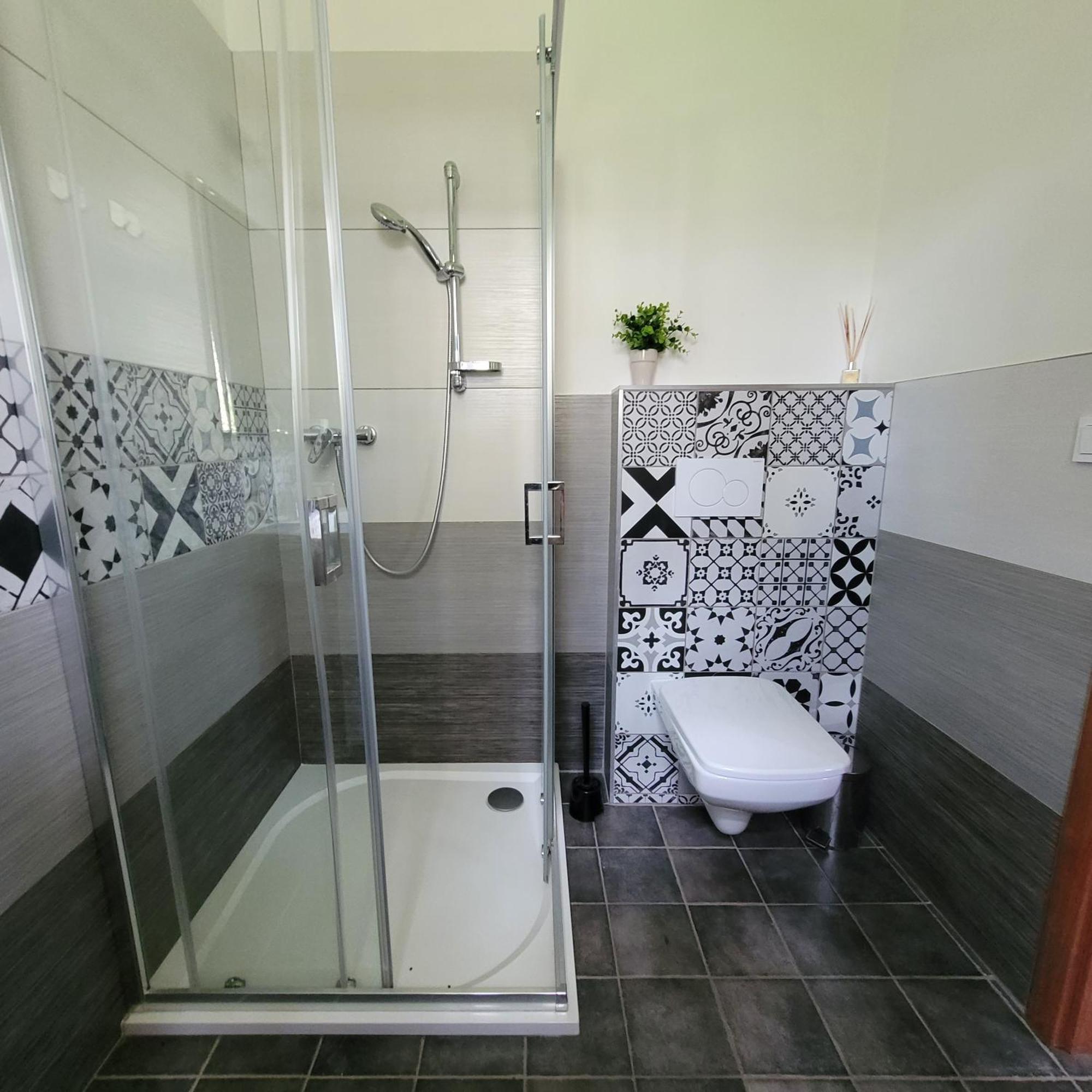 Chloumek Appartement Bela  Buitenkant foto